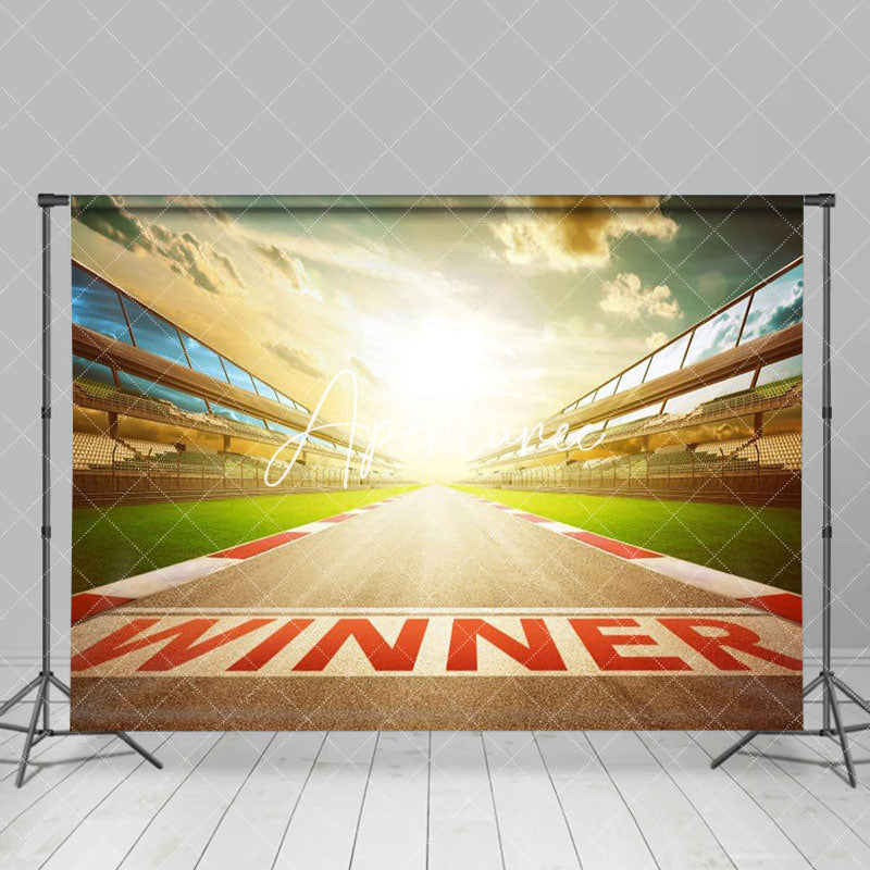 Aperturee - Siegersportplatz steht vor olympischer Sportkulisse