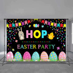 Aperturee - Cartoon Hop Rabbit Chick Frohe Ostern Hintergrund