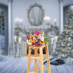 Aperturee - Weihnachtsbaum Geschenke weißer Kaminhintergrund aus Holz
