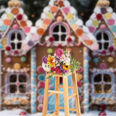 Aperturee - Bunter Lebkuchenhaus Schnee Bokeh Weihnachtshintergrund