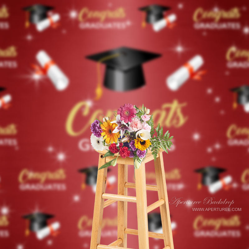 Aperturee - Herzlichen Glückwunsch Absolvent Mortarboard roter Hintergrund für Fotos
