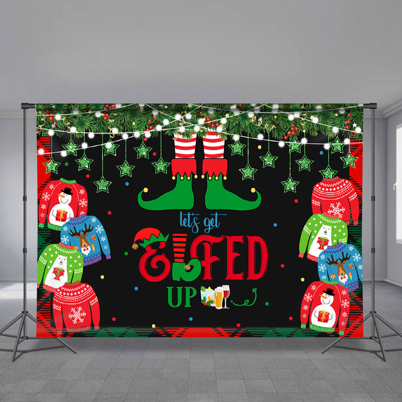 Aperturee - Elfed Up bunter Pullover schwarzer Weihnachtshintergrund