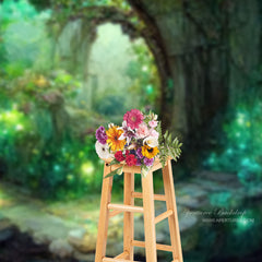 Aperturee - Fantasy Magic Forest Landscape Portrait Hintergrund