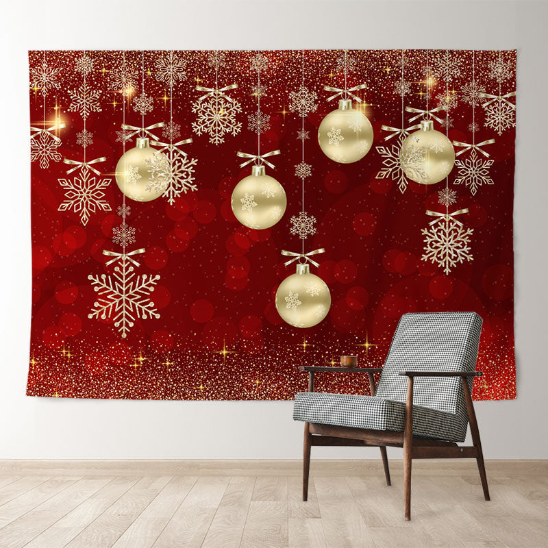 Aperturee - Goldkugel Glitzer Schnee Rot Weihnachtshintergrund