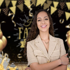 Aperturee - Goldflaggen Luftballons Geschenke glücklicher Vatertagshintergrund
