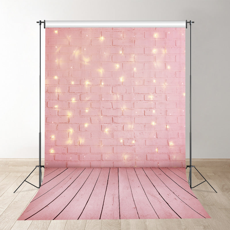 Aperturee – Fotokabinen Hintergrund mit goldenem Glitzer rosafarbenem Boden und Backsteinmauern