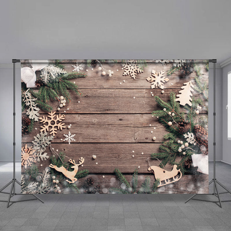 Aperturee - Goldschlitten Schneeflocken Blätter Holz Weihnachtshintergrund