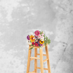 Aperturee - Grau silberner abstrakter Shabby Wall Portrait Hintergrund