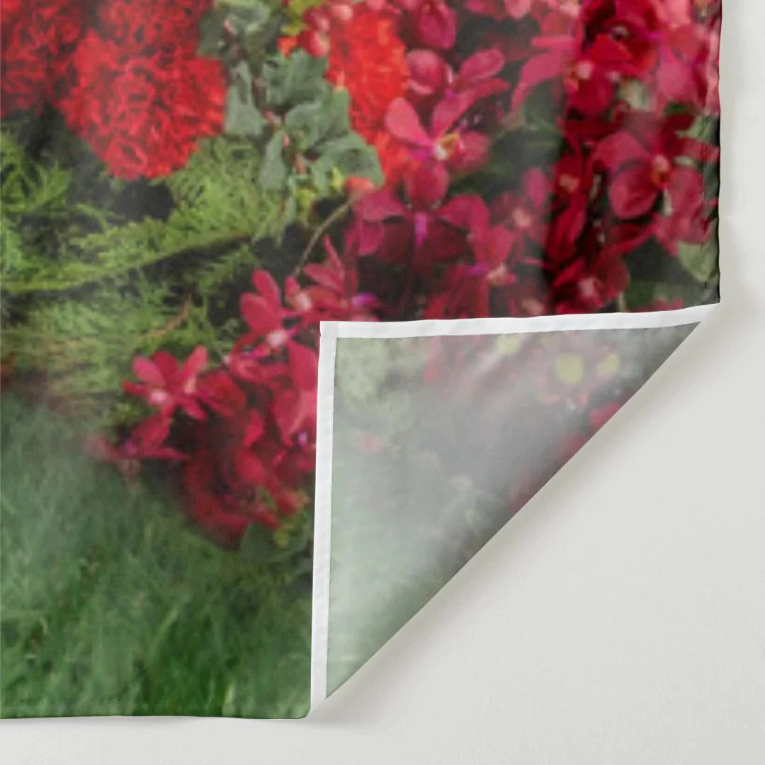 Aperturee - Magic Wonderland Red Rose Happy Valentine Hintergrund