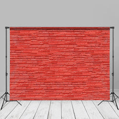 Aperturee - Moderner roter Streifen Wandporträt Studiohintergrund