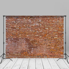 Aperturee – Rustikaler Fotoshooting Studio Hintergrund mit roter Backsteinmauer