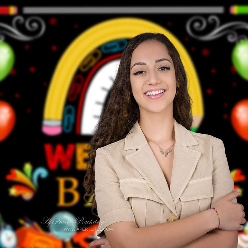 Aperturee - Schreibwaren Regenbogen Ballon Hintergrund für den Schulanfang