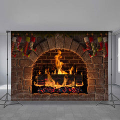 Aperturee - Roter Strumpf Kamin Ziegel Weihnachtshintergrund