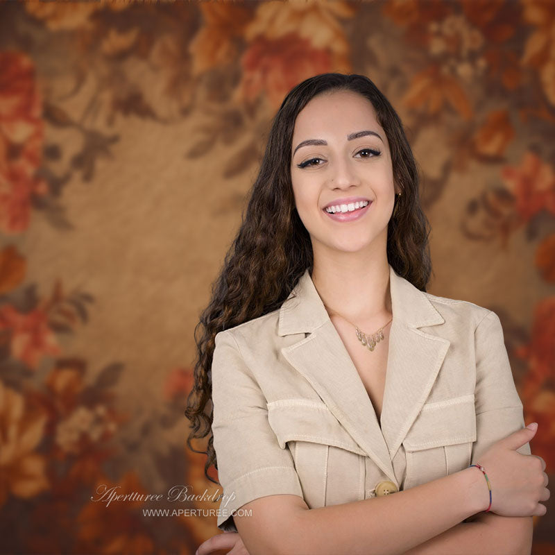 Aperturee - Vintage roter floraler Kunst Portrait Fotohintergrund
