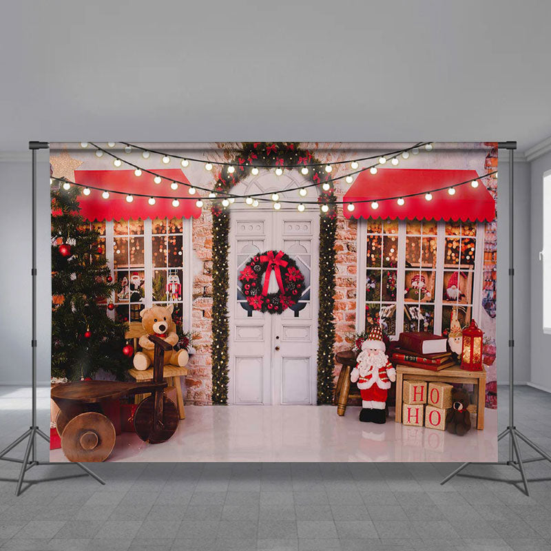 Aperturee - Weihnachtsbaum Weihnachtsmann weißer Tür Kranz Licht Hintergrund