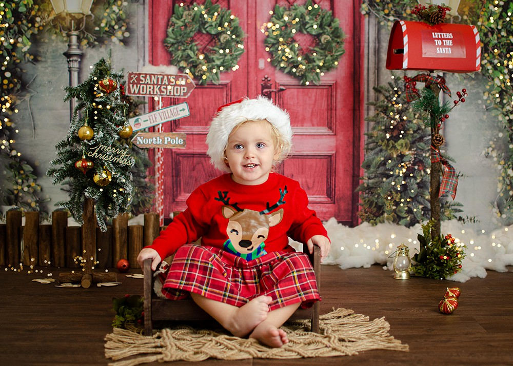 Aperturee - Santas Workshop Red Door Weihnachtshintergrund für Porträts