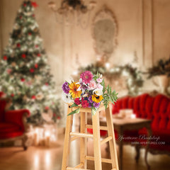 Aperturee - Warme gemütliche Kerzen Weihnachtsbaum rote Sofa Hintergrund